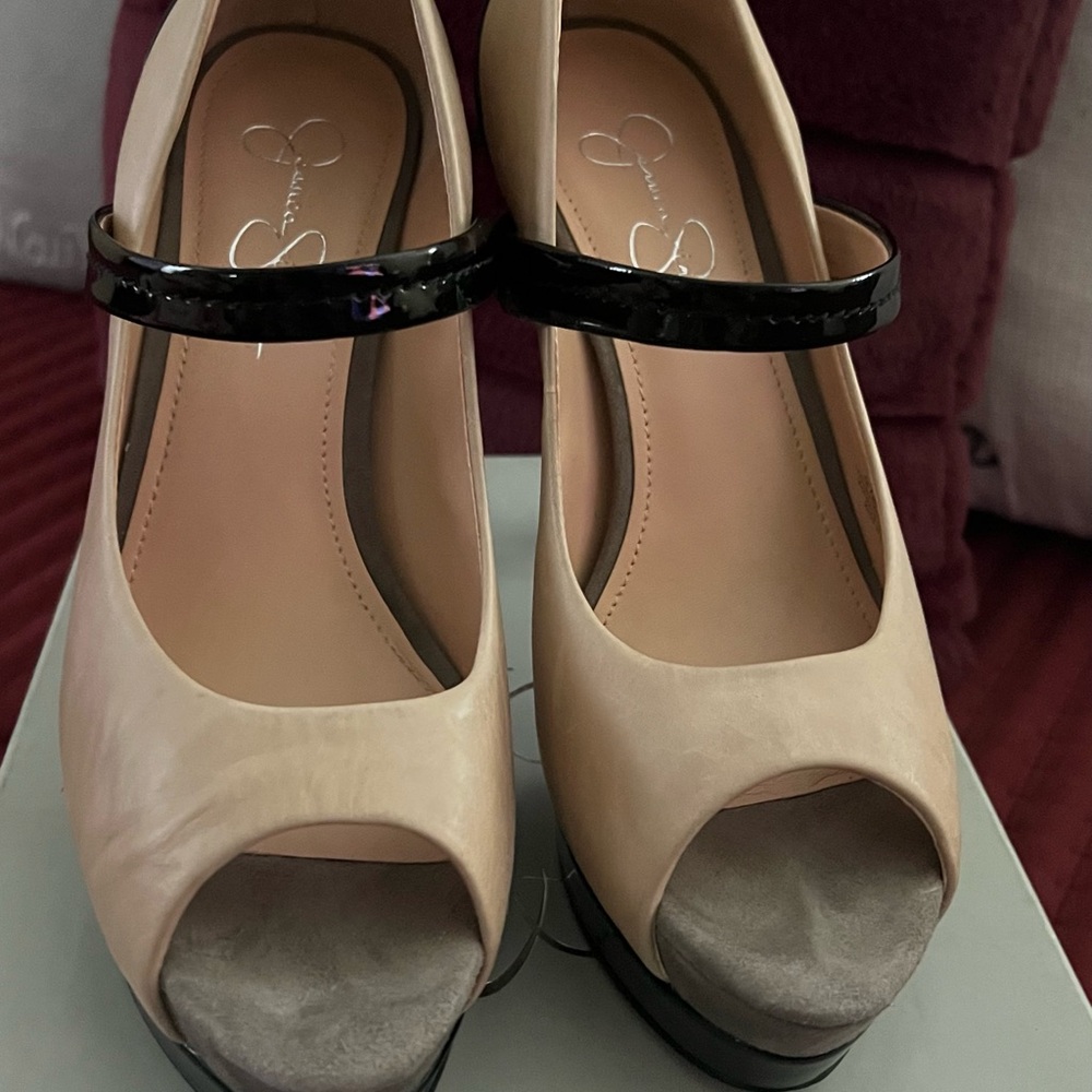Elegant Beige Peep-Toe Heels with Black Strap